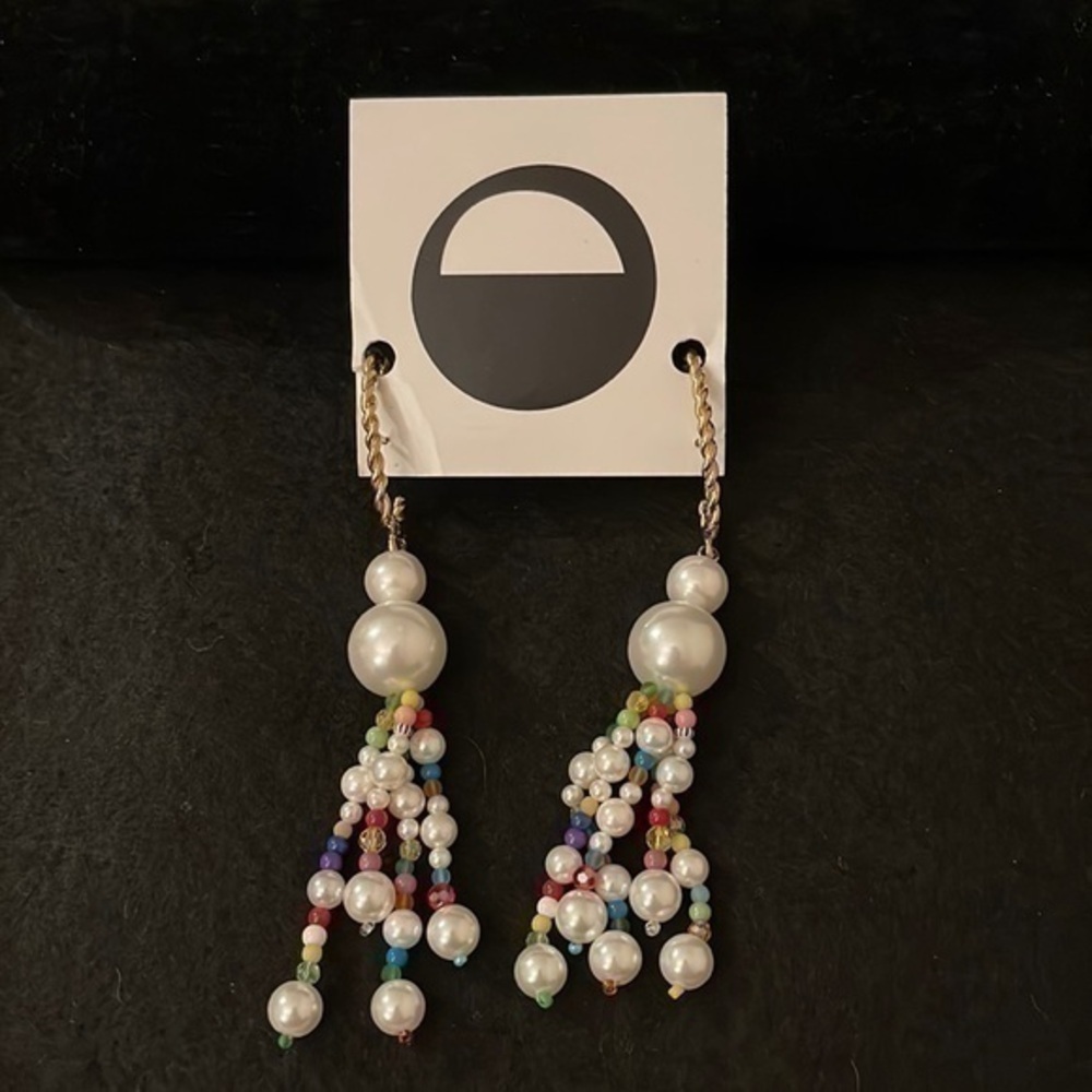 Anthropologie Luiny Dangling Pearl Earrings. NWT